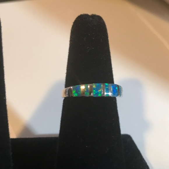 Blue lab Opals Silver 925 Band Ring Lovely 7 3/4 - Picture 3 of 6